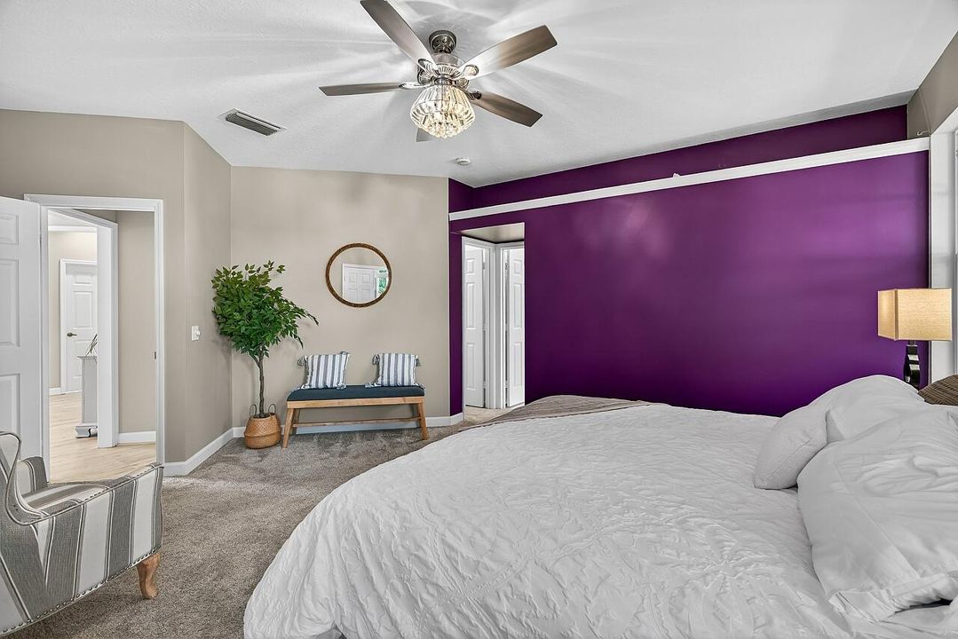 Activo con contrato: $334,900 (3 camas, 2 baños, 1928 Pies cuadrados)