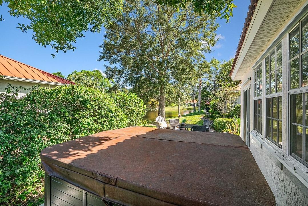 Activo con contrato: $334,900 (3 camas, 2 baños, 1928 Pies cuadrados)