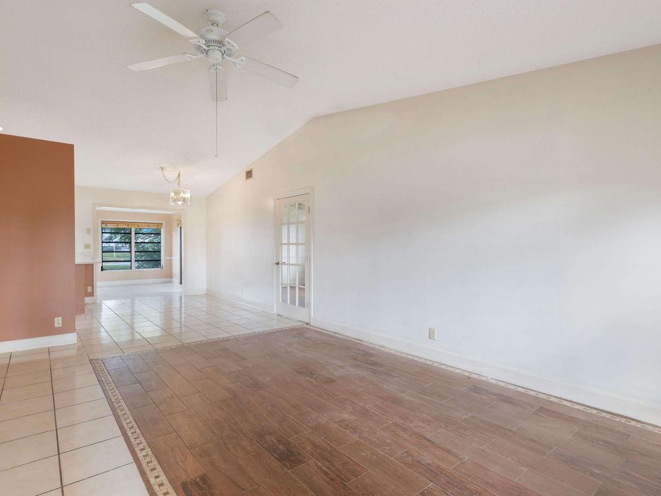 For Rent: $2,500 (3 beds, 2 baths, 1351 Square Feet)