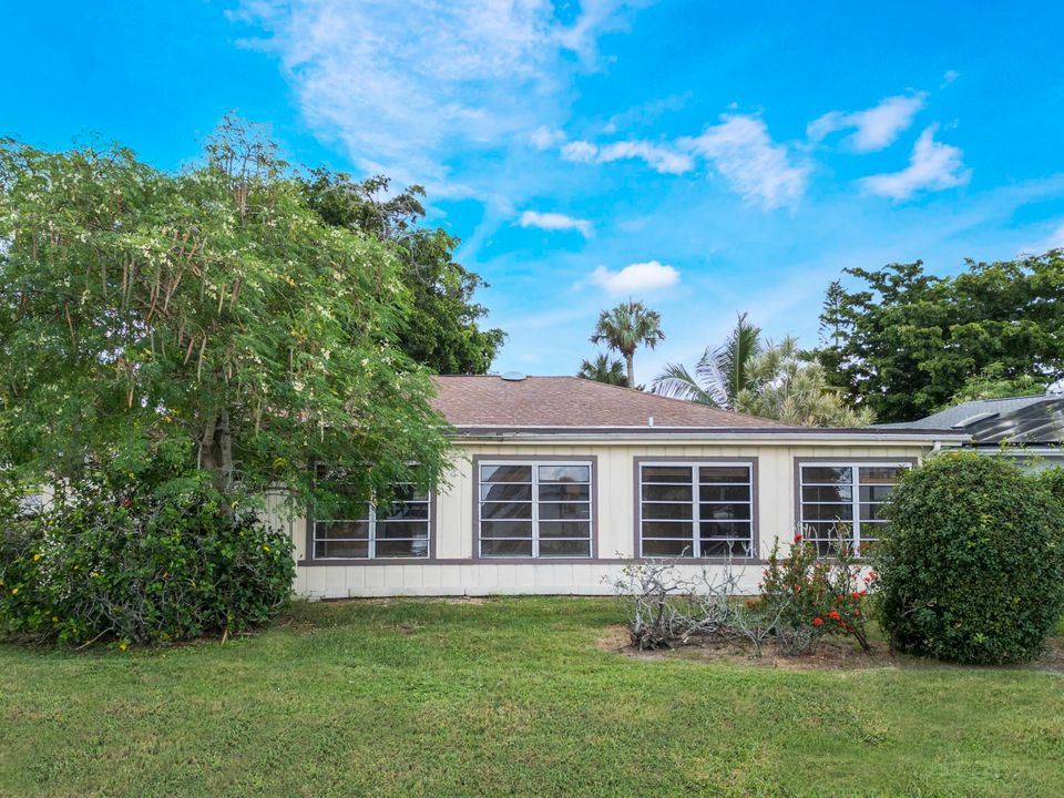 For Rent: $2,500 (3 beds, 2 baths, 1351 Square Feet)