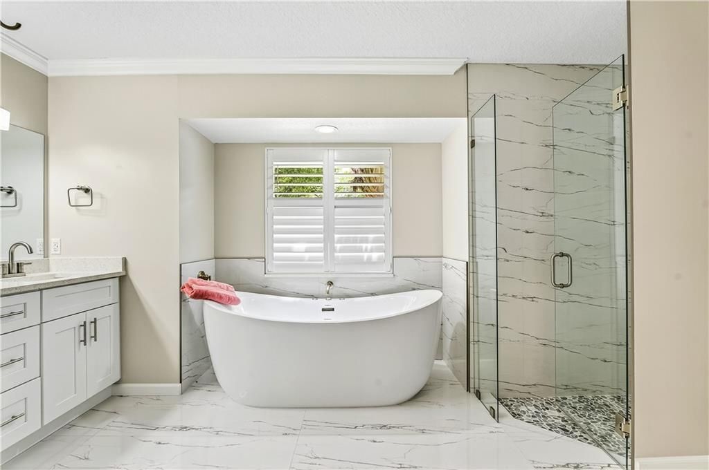 Active With Contract: $699,000 (4 beds, 3 baths, 2134 Square Feet)