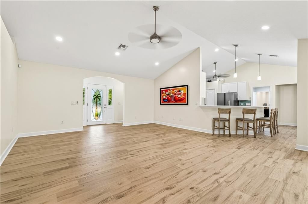 Active With Contract: $699,000 (4 beds, 3 baths, 2134 Square Feet)