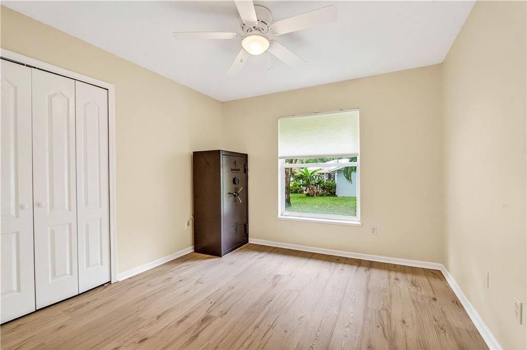 Active With Contract: $699,000 (4 beds, 3 baths, 2134 Square Feet)