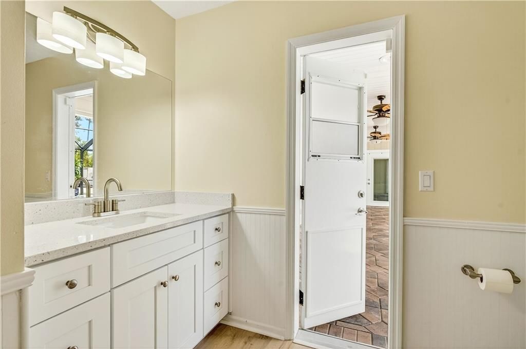 Active With Contract: $699,000 (4 beds, 3 baths, 2134 Square Feet)