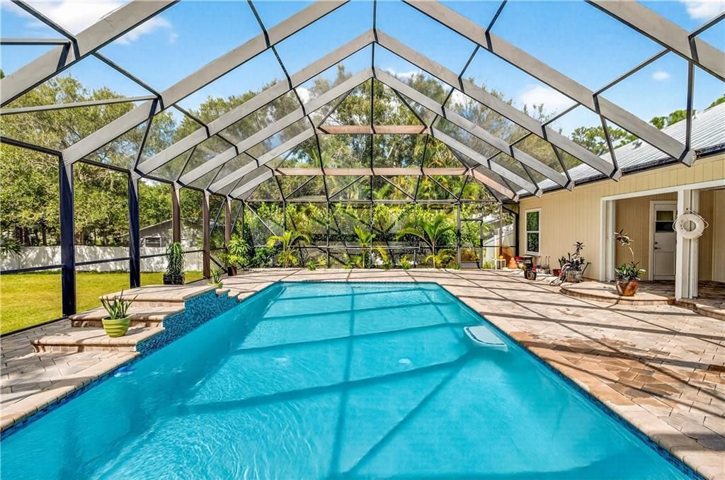 Active With Contract: $699,000 (4 beds, 3 baths, 2134 Square Feet)