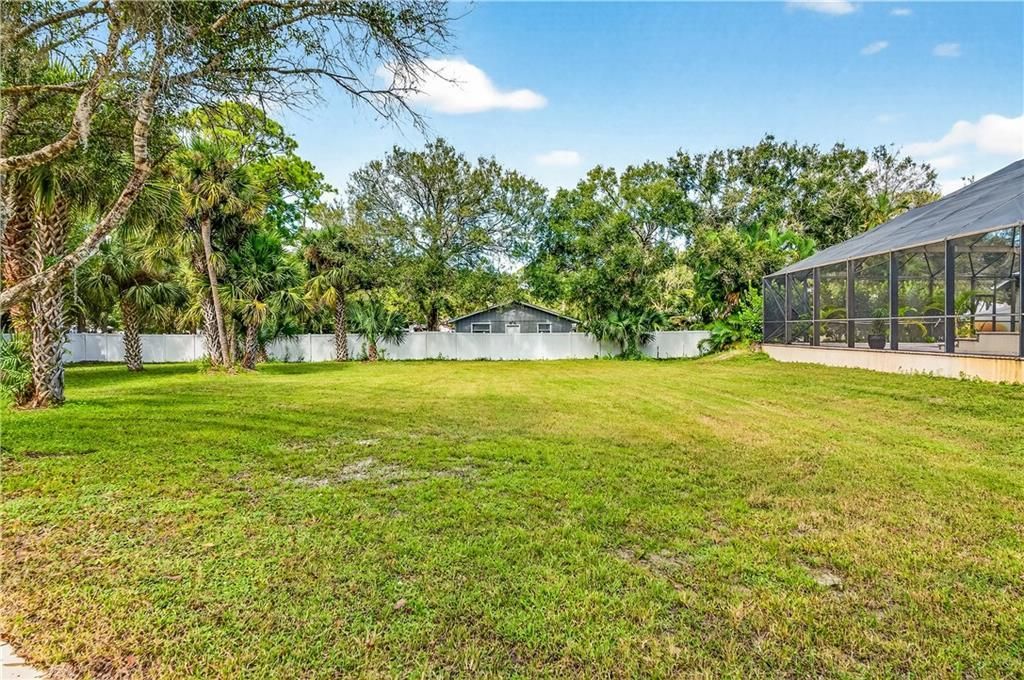 Active With Contract: $699,000 (4 beds, 3 baths, 2134 Square Feet)