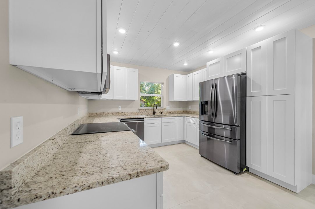 En Venta: $325,000 (3 camas, 2 baños, 1664 Pies cuadrados)