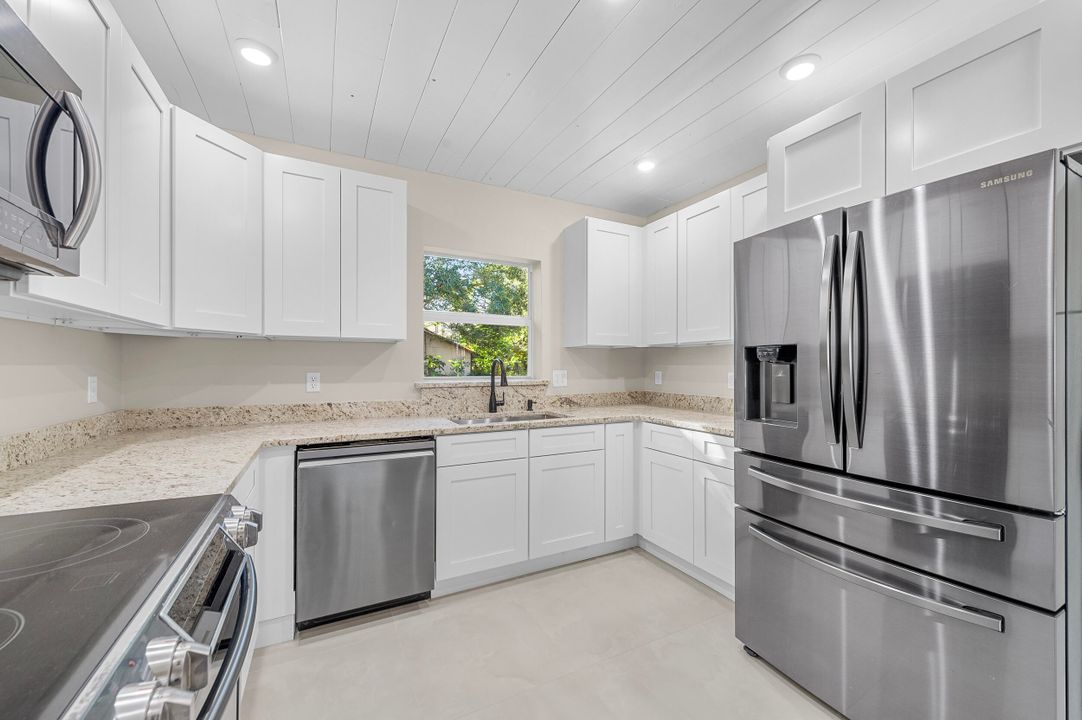 En Venta: $325,000 (3 camas, 2 baños, 1664 Pies cuadrados)