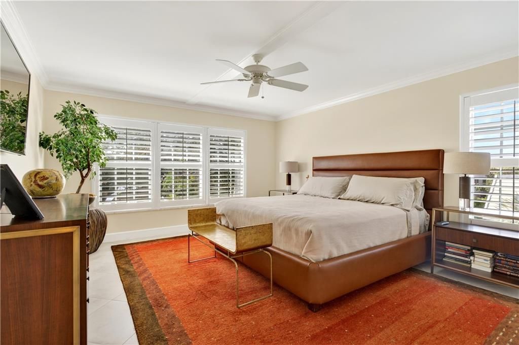 На продажу: $675,000 (2 спален, 2 ванн, 1567 Квадратных фут)