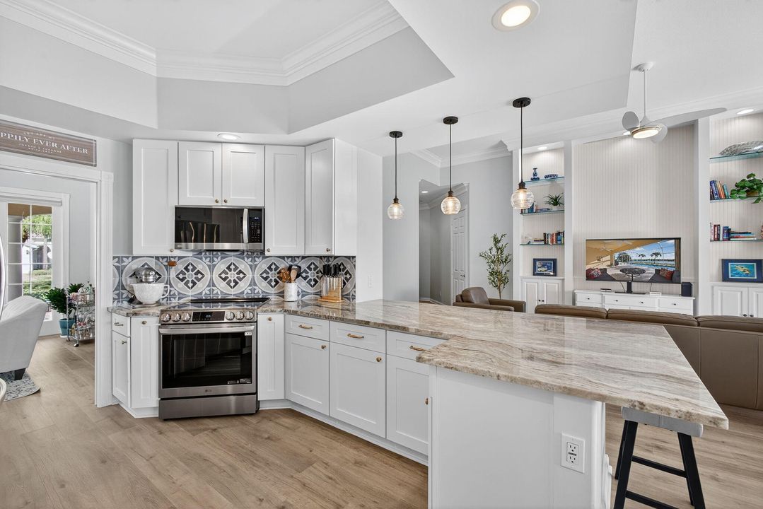 For Sale: $899,000 (4 beds, 3 baths, 2493 Square Feet)