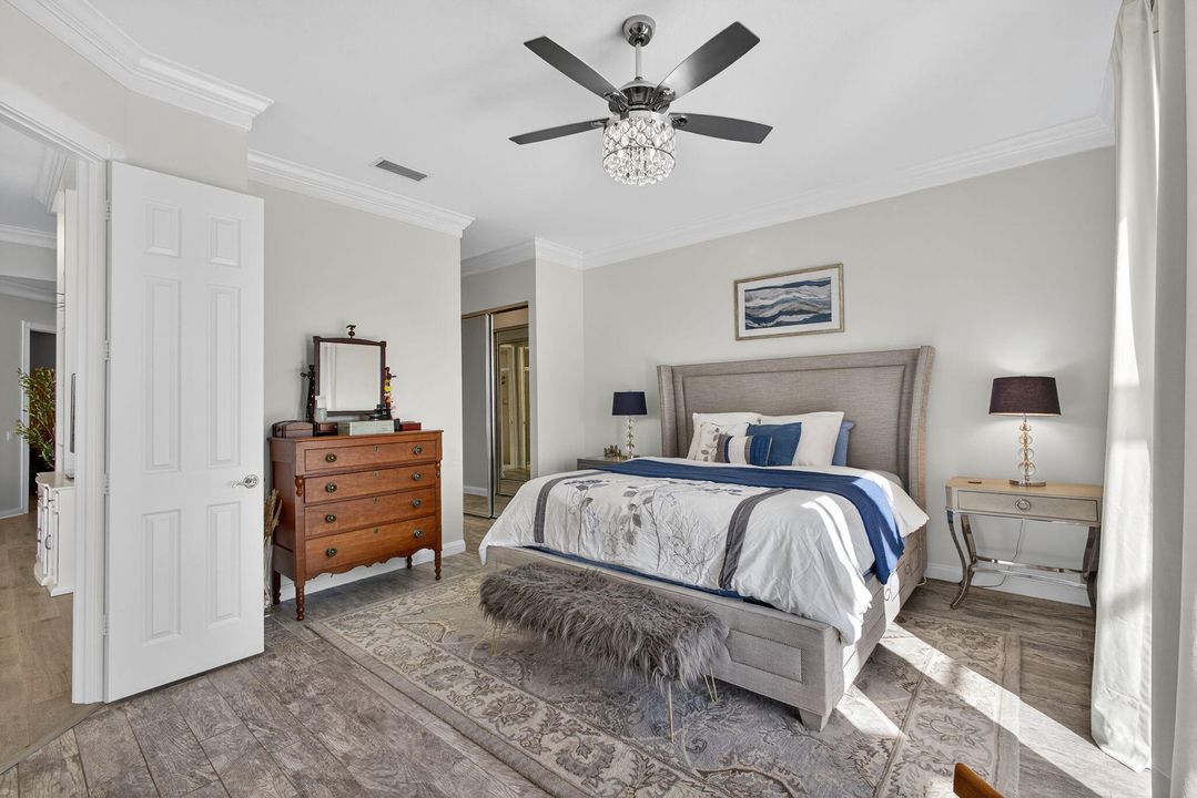 For Sale: $899,000 (4 beds, 3 baths, 2493 Square Feet)