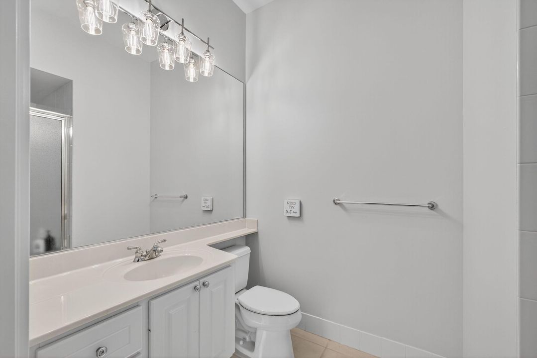 For Sale: $899,000 (4 beds, 3 baths, 2493 Square Feet)