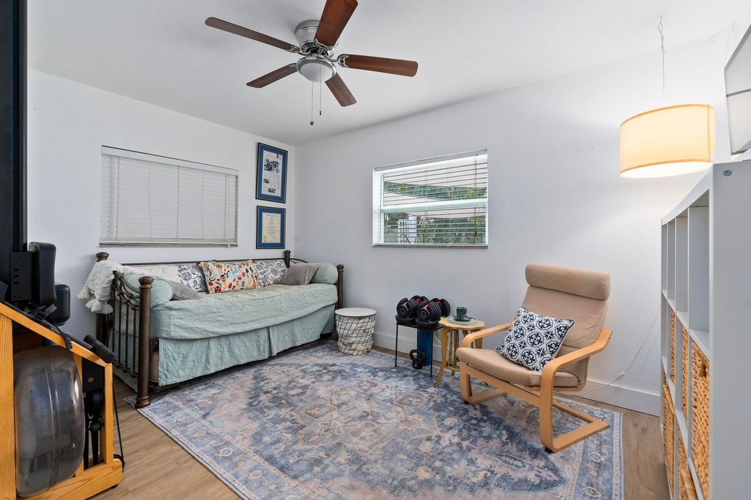 For Sale: $375,000 (1 beds, 2 baths, 1694 Square Feet)