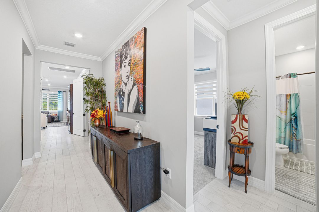 For Sale: $975,000 (3 beds, 2 baths, 1950 Square Feet)