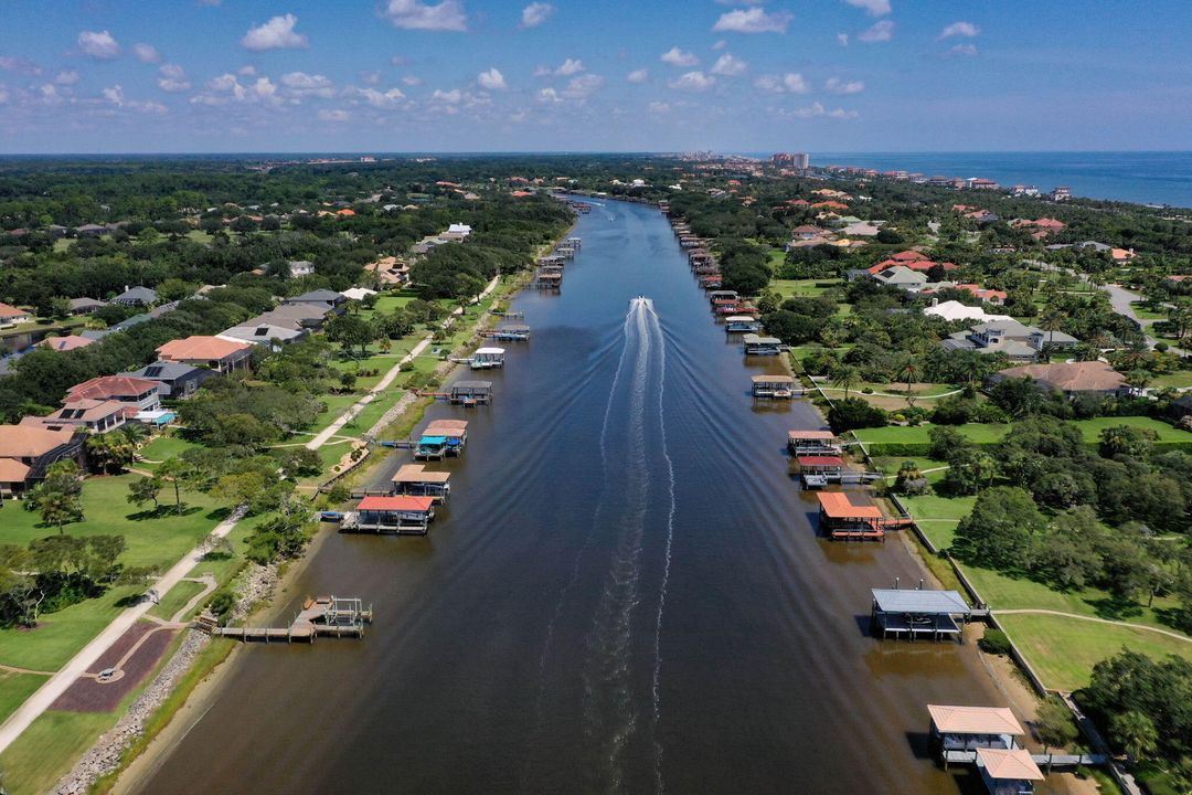 出租: $7,900 (5 贝兹, 4 浴室, 2960 平方英尺)