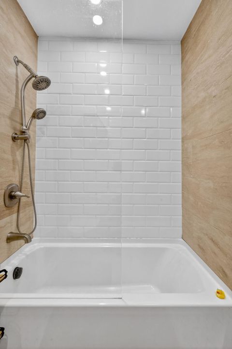 For Sale: $529,990 (3 beds, 2 baths, 1635 Square Feet)