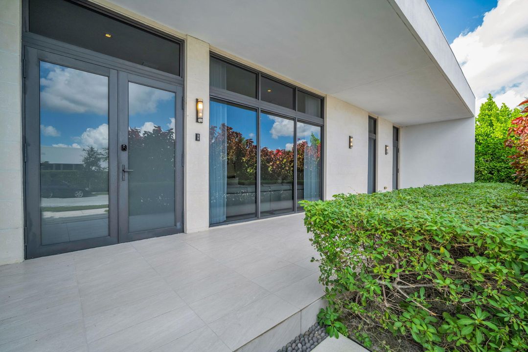 Activo con contrato: $3,250,000 (5 camas, 6 baños, 5293 Pies cuadrados)