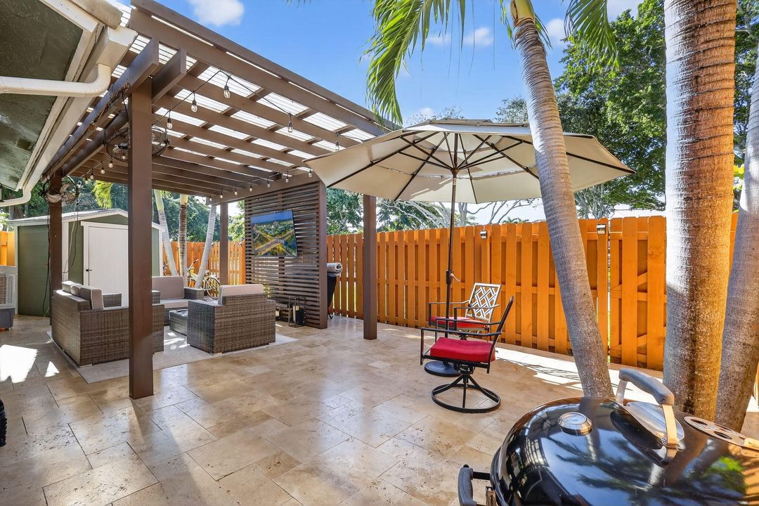 For Sale: $529,990 (3 beds, 2 baths, 1635 Square Feet)