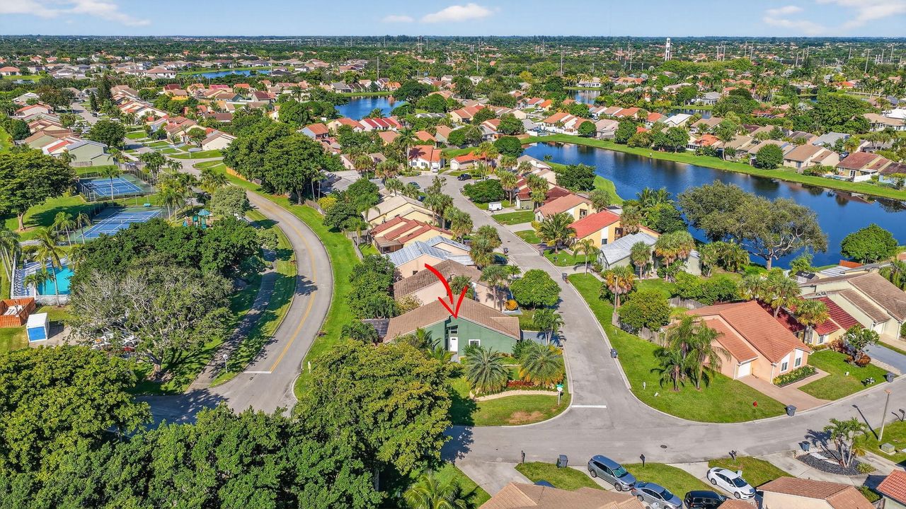 For Sale: $529,990 (3 beds, 2 baths, 1635 Square Feet)