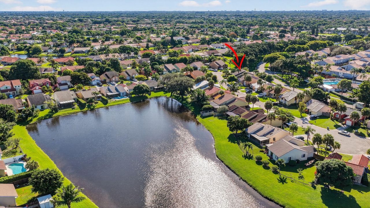 For Sale: $529,990 (3 beds, 2 baths, 1635 Square Feet)