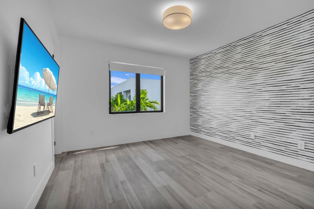 Activo con contrato: $3,250,000 (5 camas, 6 baños, 5293 Pies cuadrados)