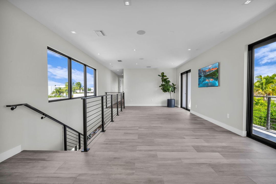 Activo con contrato: $3,250,000 (5 camas, 6 baños, 5293 Pies cuadrados)