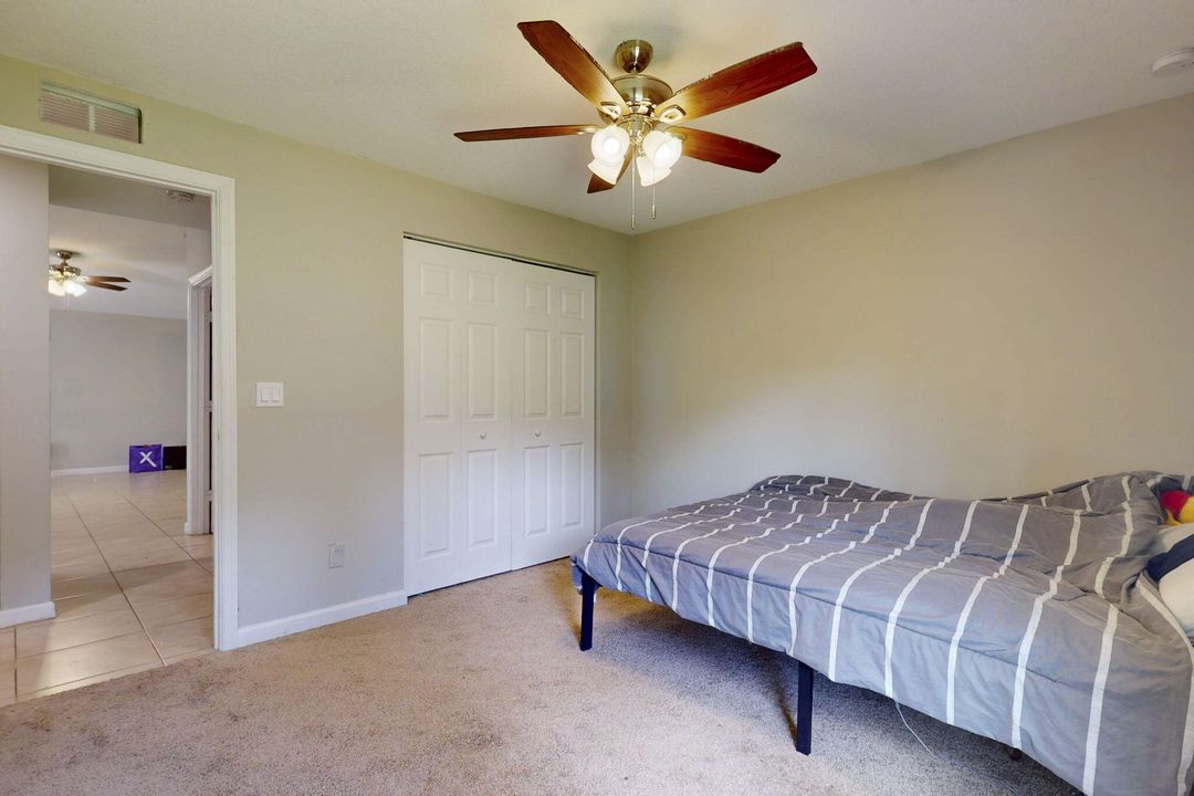 Под контрактом: $335,000 (4 спален, 2 ванн, 1821 Квадратных фут)