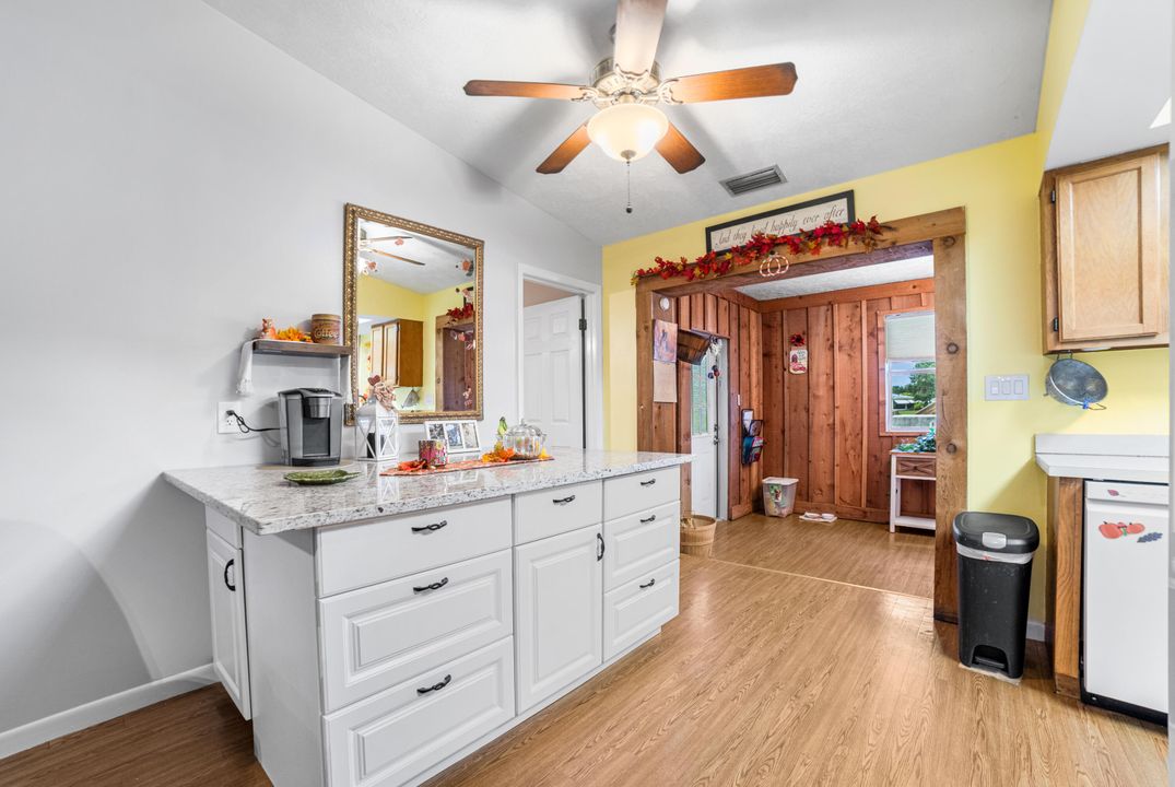 Active With Contract: $345,000 (3 beds, 2 baths, 1490 Square Feet)