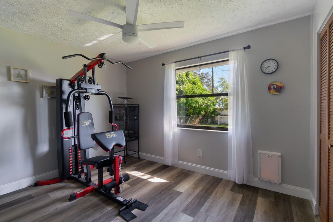 For Sale: $399,900 (3 beds, 2 baths, 1650 Square Feet)