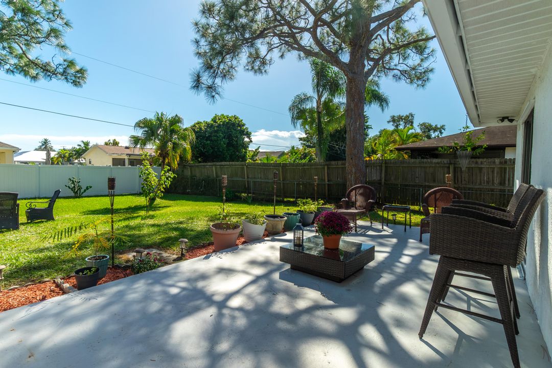 For Sale: $399,900 (3 beds, 2 baths, 1650 Square Feet)