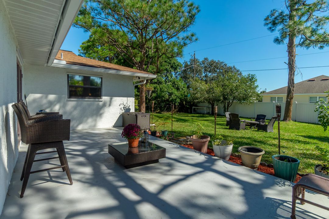 For Sale: $399,900 (3 beds, 2 baths, 1650 Square Feet)