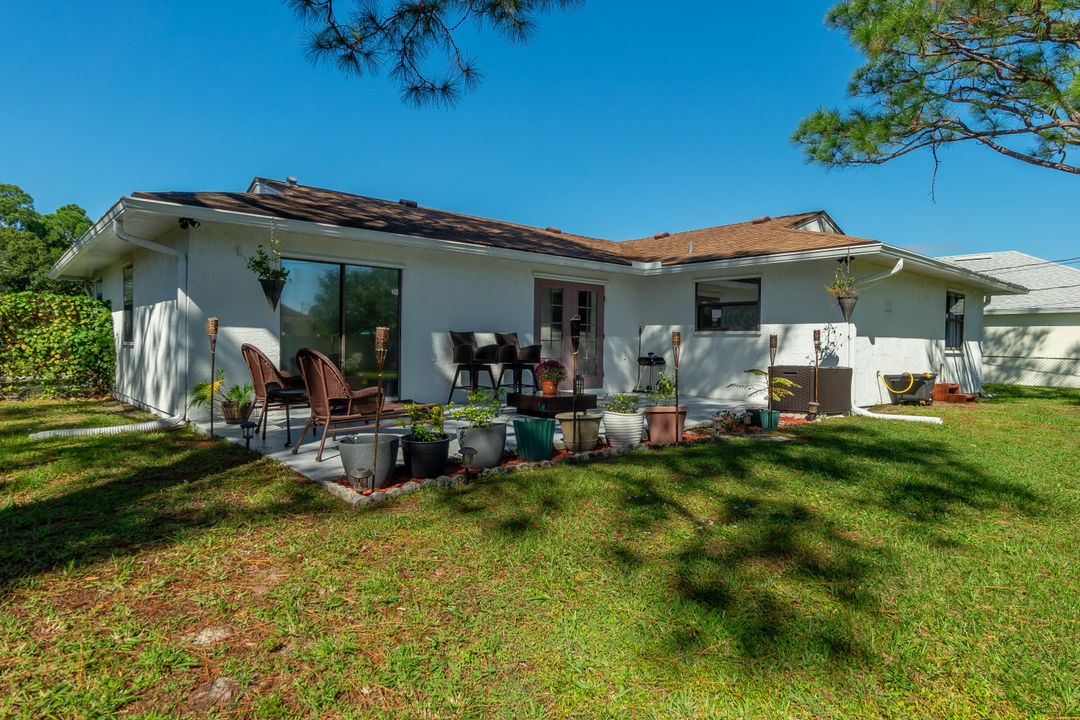 For Sale: $399,900 (3 beds, 2 baths, 1650 Square Feet)