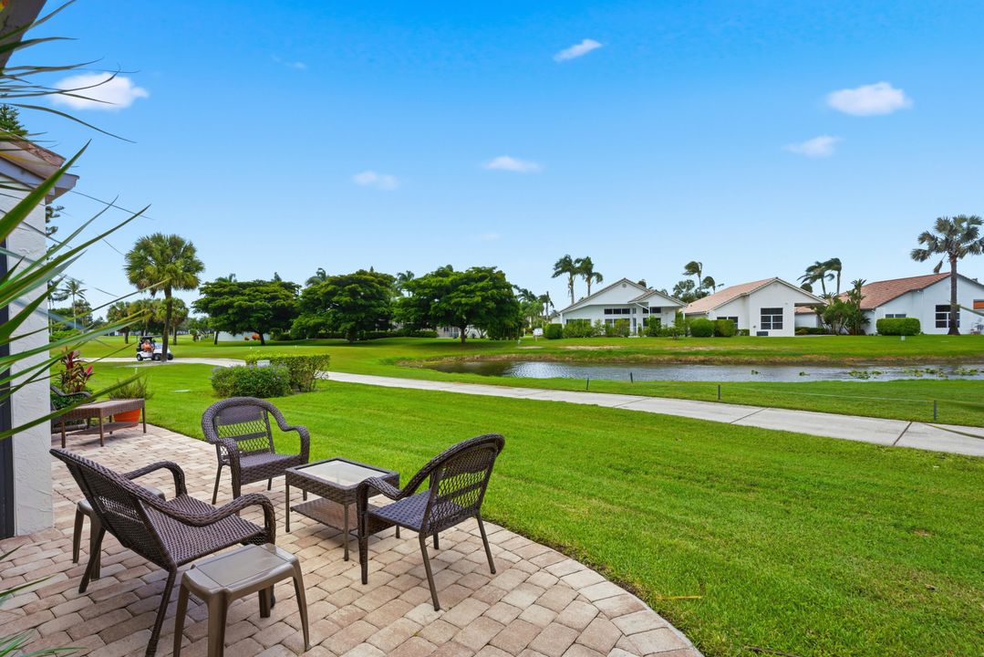 For Sale: $475,000 (3 beds, 2 baths, 1894 Square Feet)