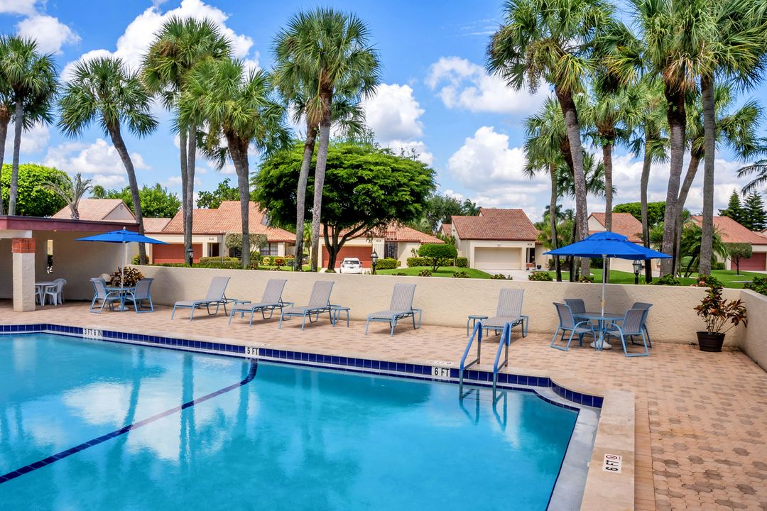 For Sale: $475,000 (3 beds, 2 baths, 1894 Square Feet)