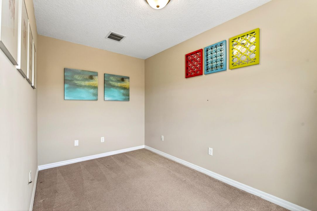 For Sale: $349,960 (2 beds, 2 baths, 1890 Square Feet)