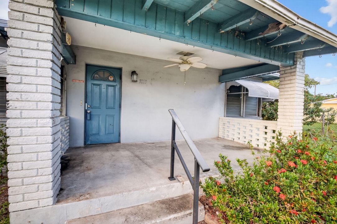 Active With Contract: $450,000 (0 beds, 0 baths, 1500 Square Feet)