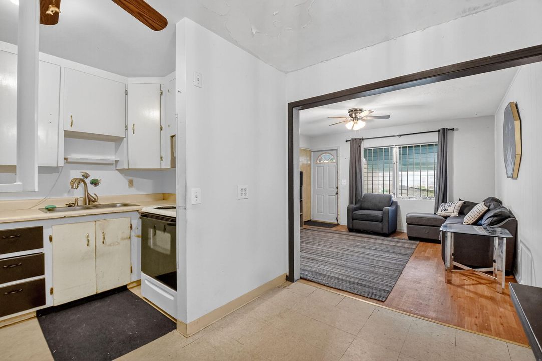 Active With Contract: $450,000 (0 beds, 0 baths, 1500 Square Feet)
