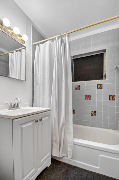 Active With Contract: $450,000 (0 beds, 0 baths, 1500 Square Feet)