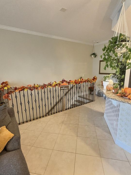 For Rent: $2,100 (2 beds, 2 baths, 1209 Square Feet)