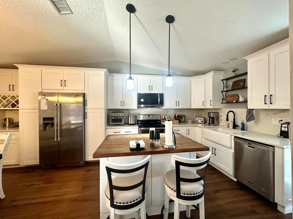 待售: $589,000 (3 贝兹, 2 浴室, 1605 平方英尺)