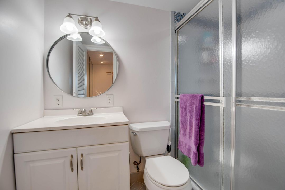 For Sale: $645,000 (1 beds, 1 baths, 754 Square Feet)