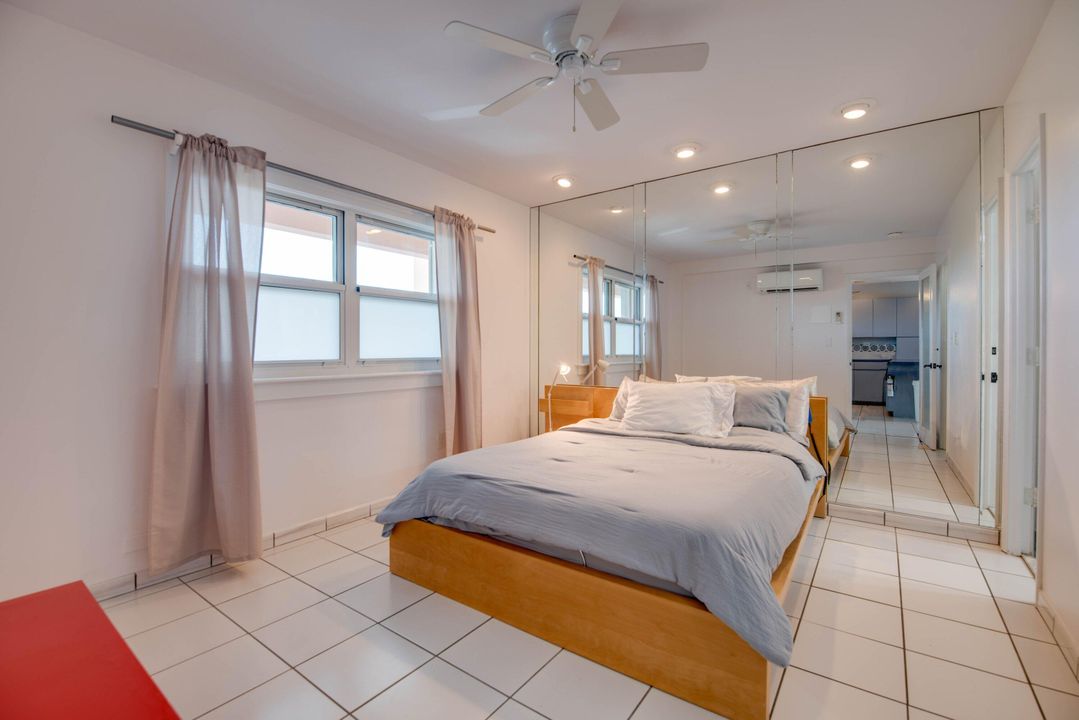 For Sale: $645,000 (1 beds, 1 baths, 754 Square Feet)