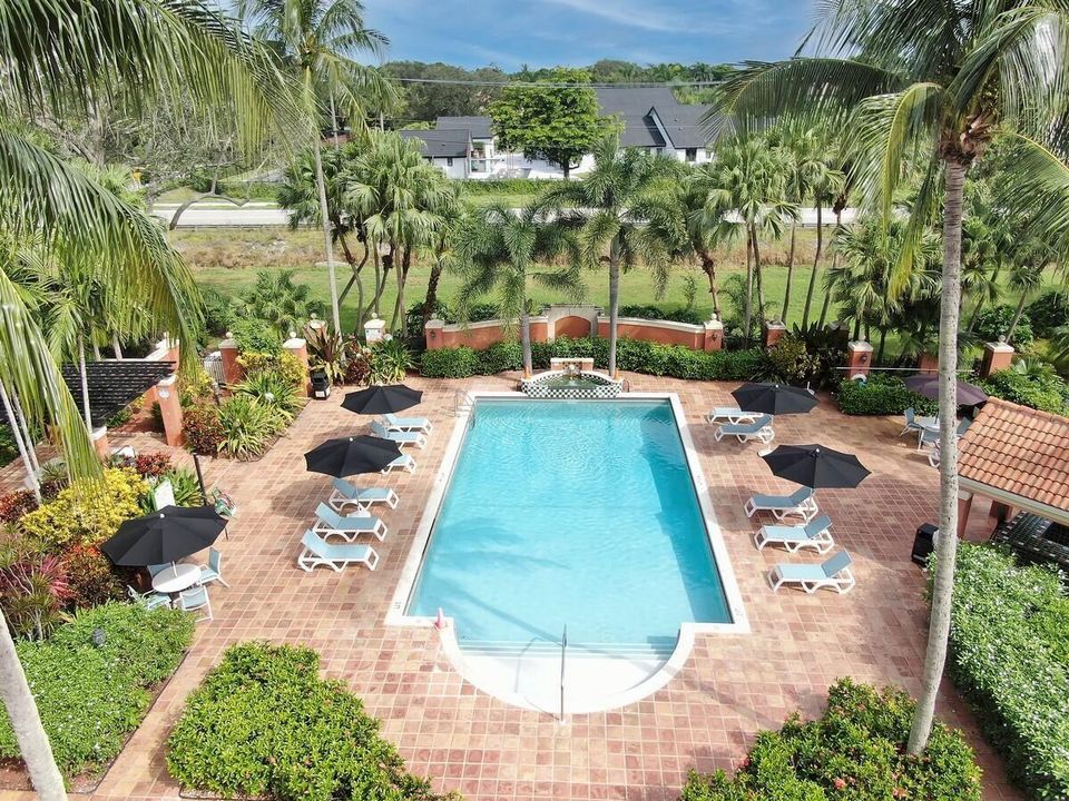 For Rent: $2,800 (2 beds, 2 baths, 1303 Square Feet)