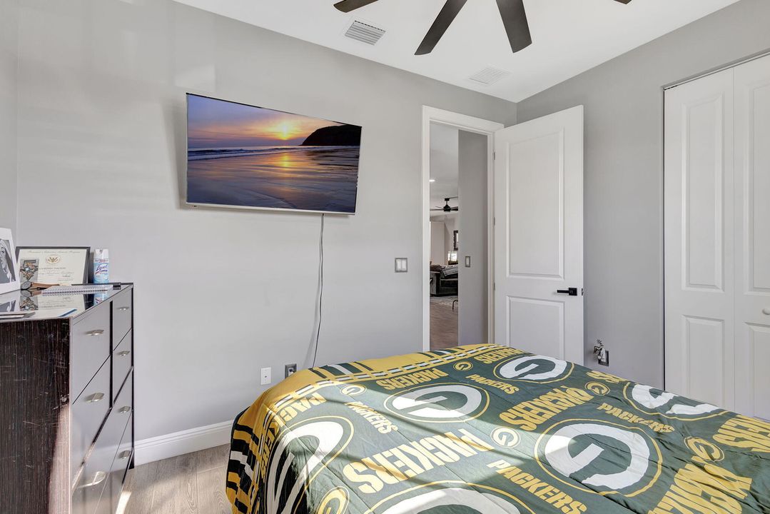 For Sale: $498,000 (3 beds, 2 baths, 1536 Square Feet)