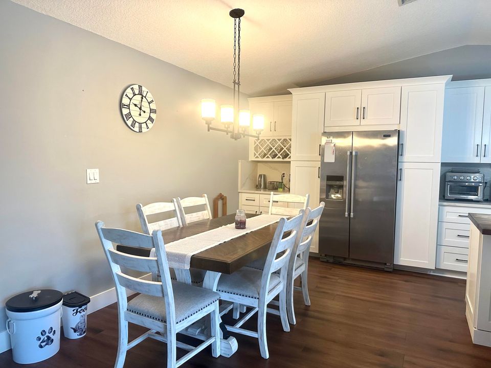 待售: $589,000 (3 贝兹, 2 浴室, 1605 平方英尺)