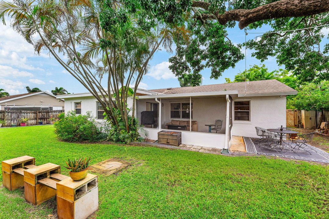 For Sale: $520,000 (3 beds, 2 baths, 1532 Square Feet)