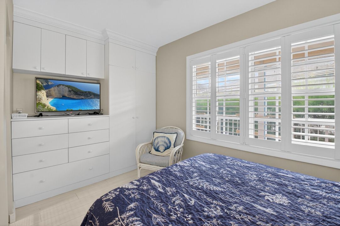 For Rent: $11,000 (2 beds, 1 baths, 836 Square Feet)