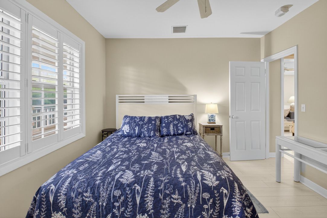 For Rent: $11,000 (2 beds, 1 baths, 836 Square Feet)