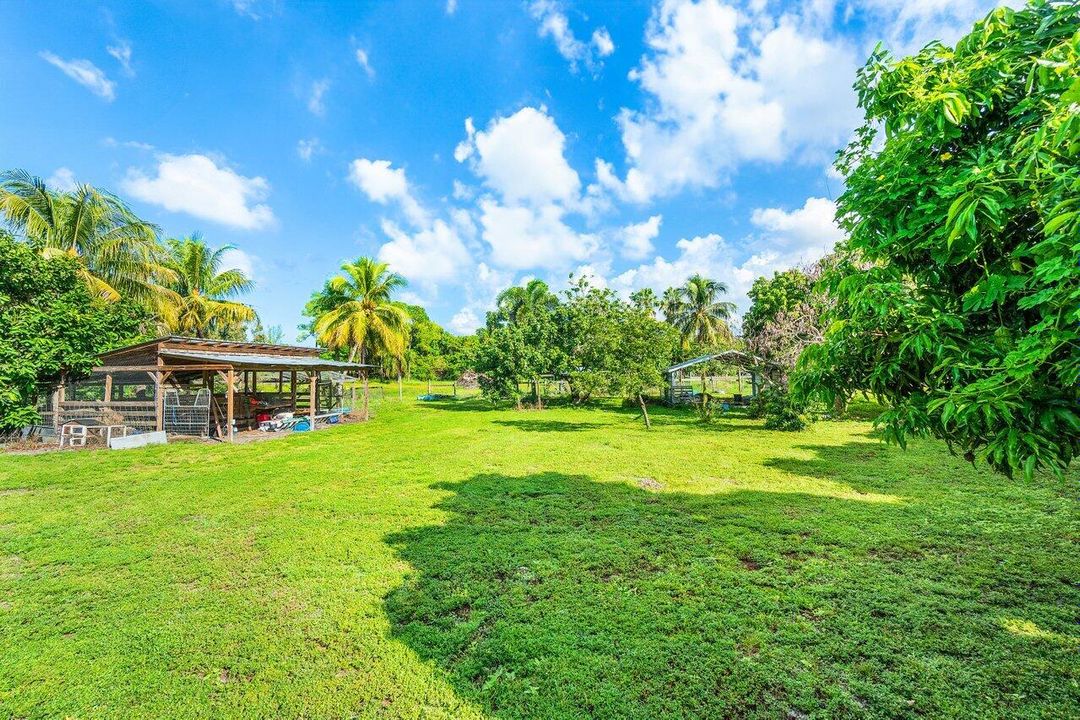 For Rent: $5,900 (4 beds, 2 baths, 3464 Square Feet)