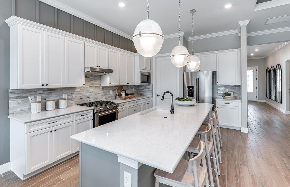 Active With Contract: $429,685 (2 beds, 2 baths, 2114 Square Feet)